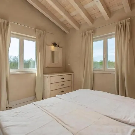 Monet Tatil Evi *