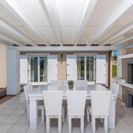 Monet Tatil Evi